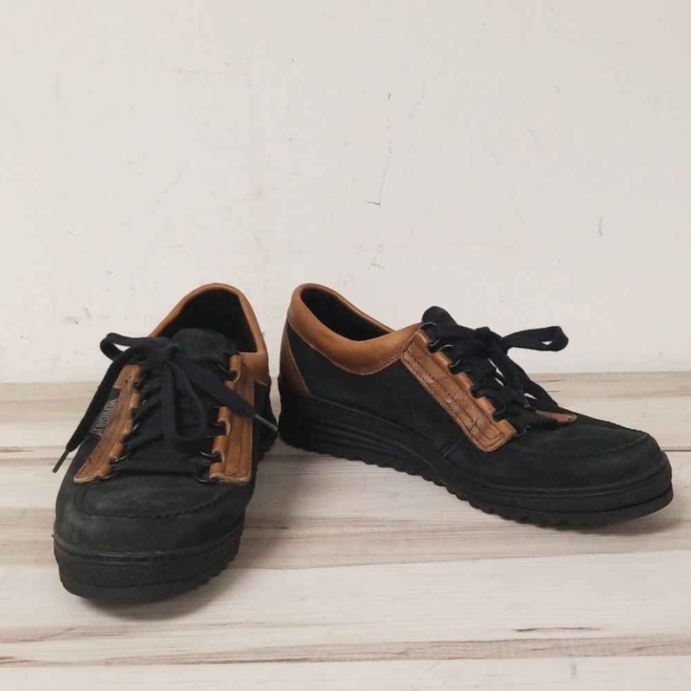 Mephisto Match Black & Tan Walking Shoe